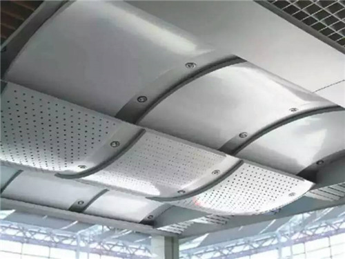 铝单板企业需寻求核心价值锚